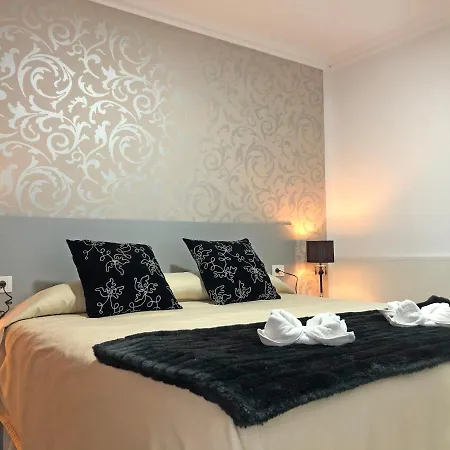 Gigantes By Estrella Del Norte Acantilado de los Gigantes