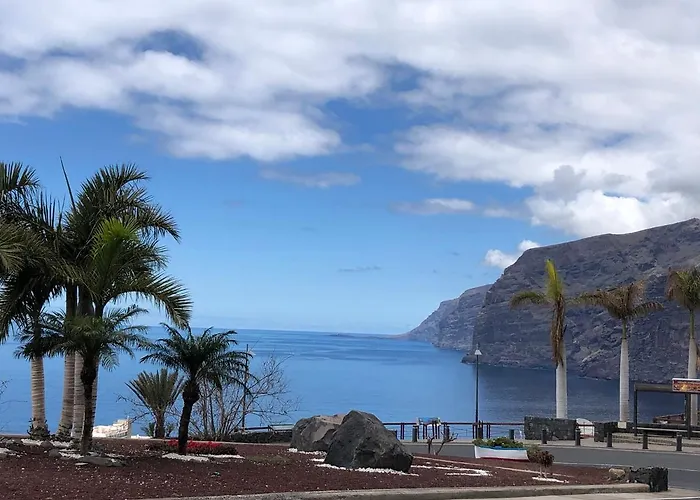 Gigantes By Estrella Del Norte * Acantilado de los Gigantes